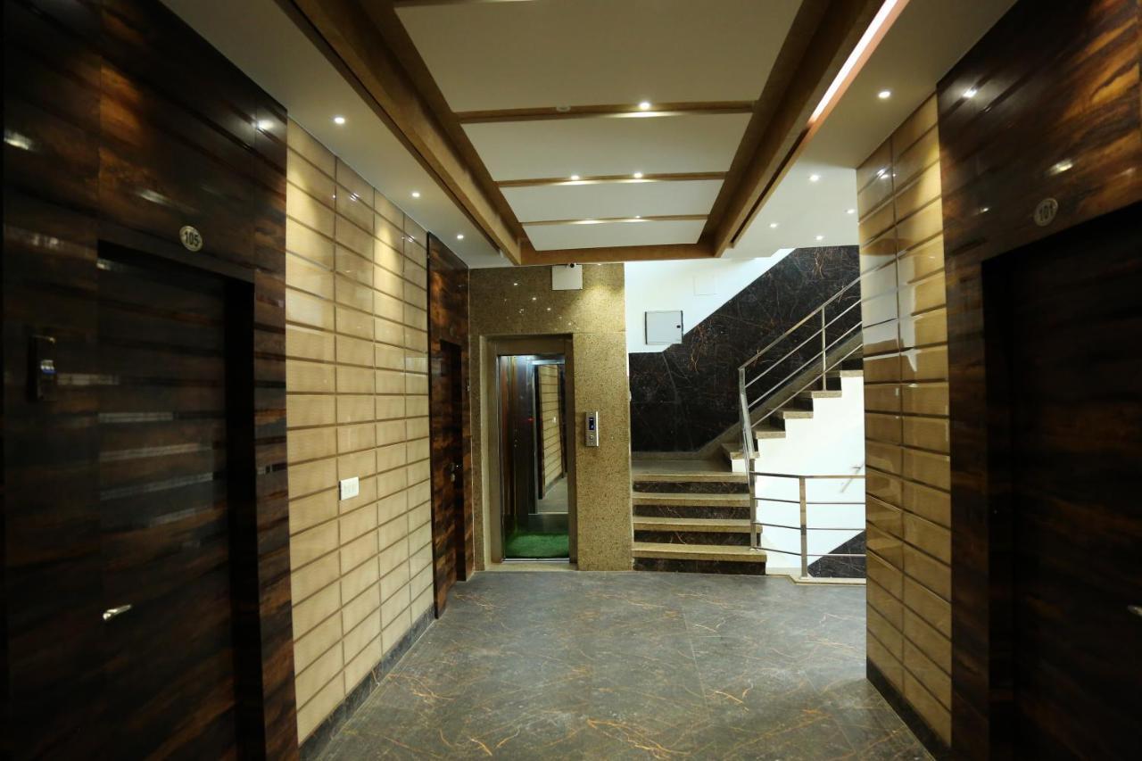 Shree Anand Dham Hotel Vrindāvan Exterior foto